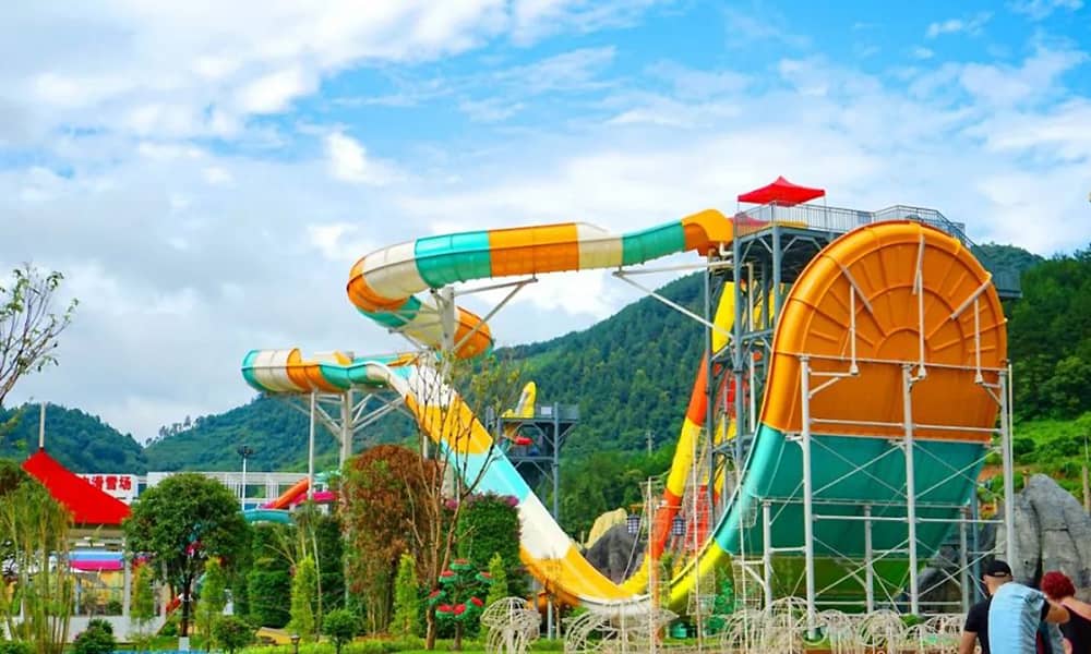 冲天回旋滑道 冲天回旋滑道